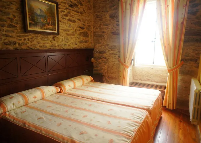 Hotel Mirador Da Ribeira Viana do Bolo